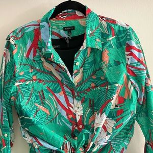 Talbots Blouse Womens Long Roll Tab Sleeve Jungle Floral Button Up Green & Red